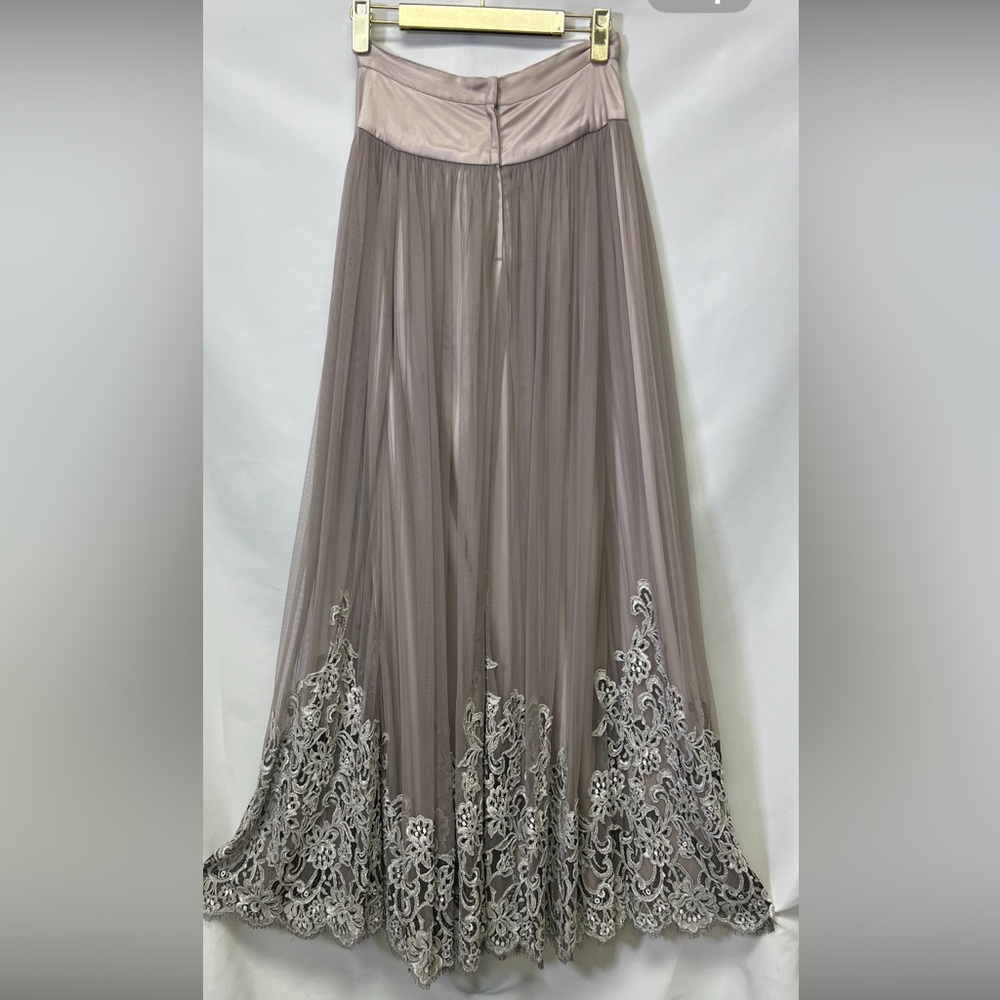 Carmen Mark Valvo beaded lace and mesh long skirt - Picture 8 of 13